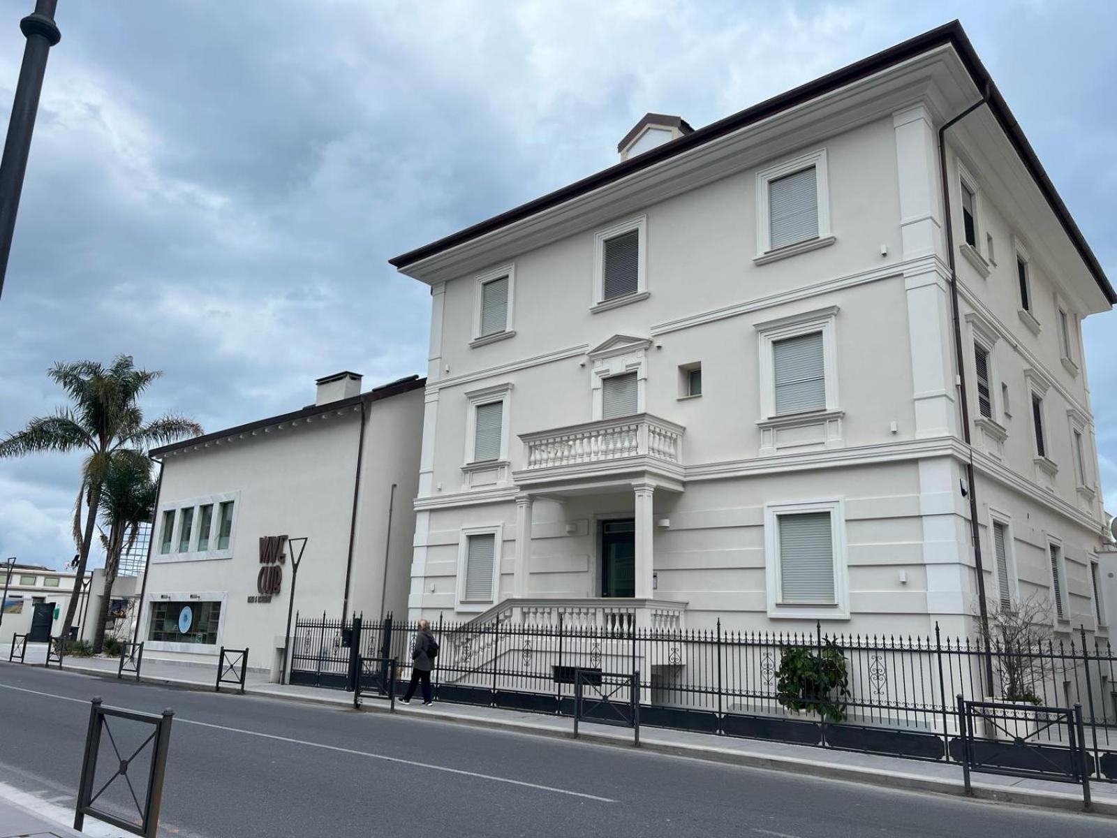 Blu Sea Apartments Pietra Ligure Ngoại thất bức ảnh